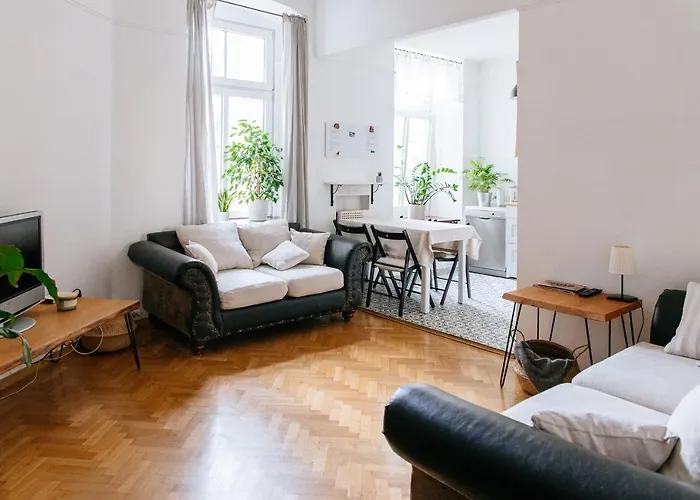 Comfortable&Spacious Lodz City Center Apartment